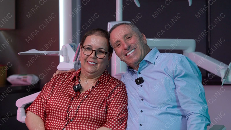 Mira Clinic, Two Hollywood Smiles